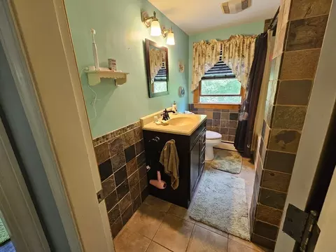 1042 Turkey St, Hardwick, MA 01082 photo 21