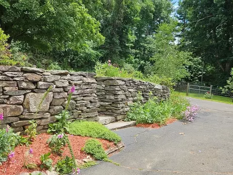 1042 Turkey St, Hardwick, MA 01082 photo 4