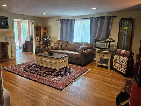 1042 Turkey St, Hardwick, MA 01082 photo 9