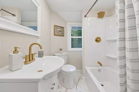 Bath - 4 Ryan St, Randolph, MA 02368 photo 3 of 3