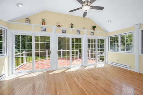 Exterior - 6 Peter Rd, North Reading, MA 01864 photo 2 of 10