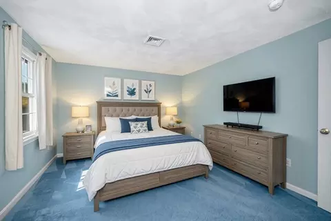 Bedroom - 6 Peter Rd, North Reading, MA 01864 photo 6 of 6