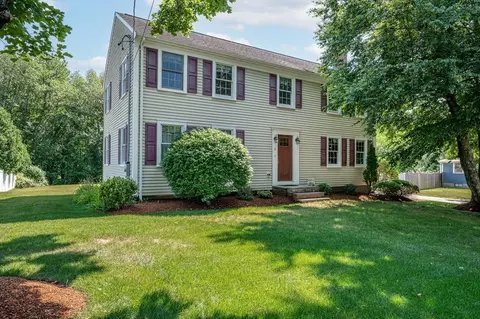 6 Peter Rd, North Reading, MA 01864