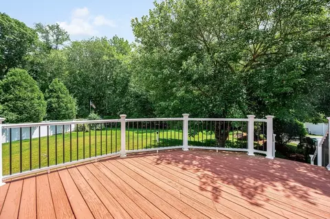 Exterior - 6 Peter Rd, North Reading, MA 01864 photo 4 of 10
