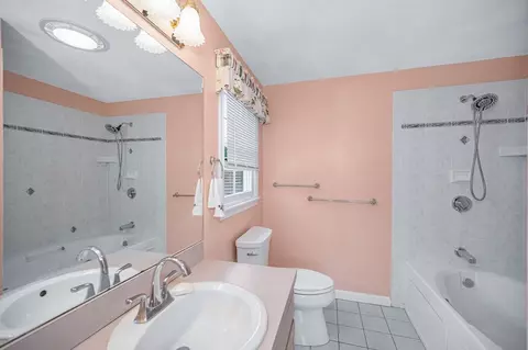 Bath - 6 Peter Rd, North Reading, MA 01864 photo 2 of 3