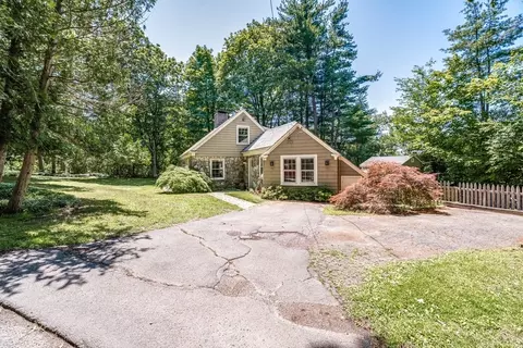 18 Plum Tree Rd, Amherst, MA 01002 photo 33
