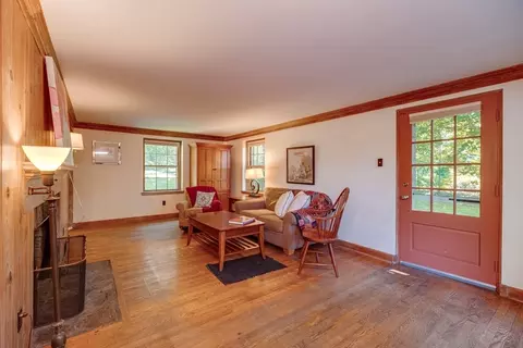 18 Plum Tree Rd, Amherst, MA 01002 photo 7