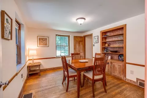 18 Plum Tree Rd, Amherst, MA 01002 photo 8