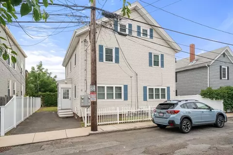 16 Pitman St #16, Somerville, MA 02143