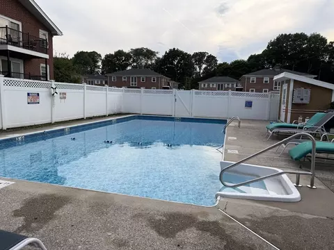 18 Austin Ct #E, Saugus, MA 01906 photo 7
