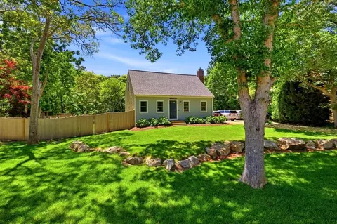 147 Snow Rd, Brewster, MA 02631