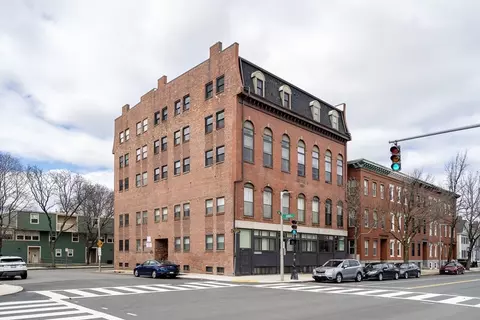 356-358 Main St #1, Boston, MA 02129