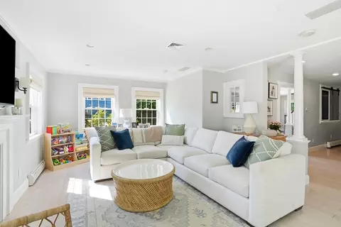 10 Independence Ln, Hingham, MA 02043 photo 14