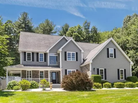 11 Colicum Dr # B, Charlton, MA 01507