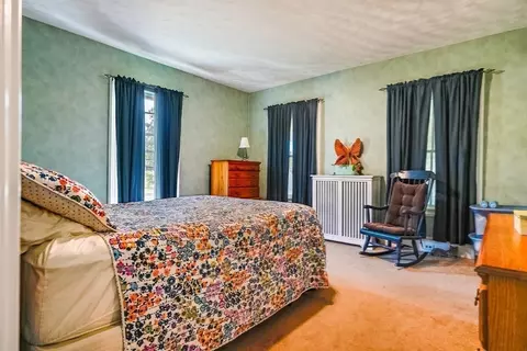Bedroom - 1236 Main St, Acushnet, MA 02743 photo 1 of 6