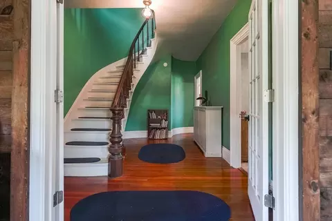 Entry Way - 1236 Main St, Acushnet, MA 02743 photo 3 of 3