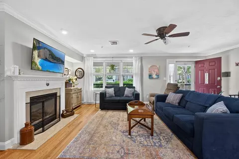 21 Maple St #A, Canton, MA 02021 photo 8