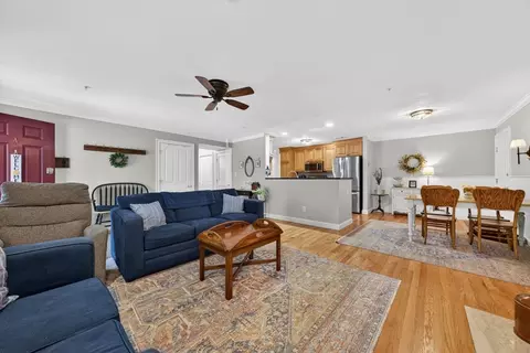 21 Maple St #A, Canton, MA 02021 photo 10