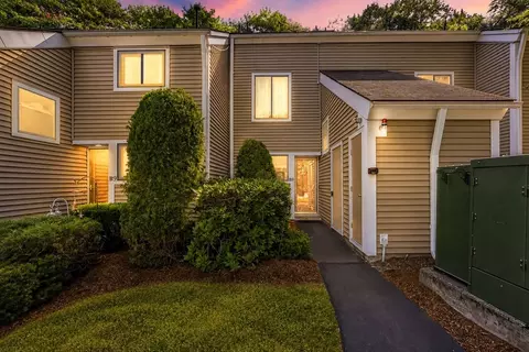 330 Sterling #B8, West Boylston, MA 01583