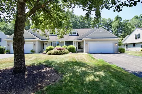 360 Pinehurst #360, East Longmeadow, MA 01028