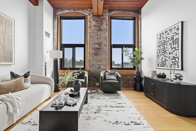 320 W 2nd #412, Boston, MA 02127