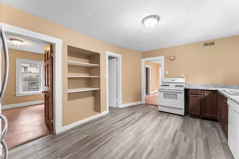 2 Hacker Ct, Worcester, MA 01603 photo 6