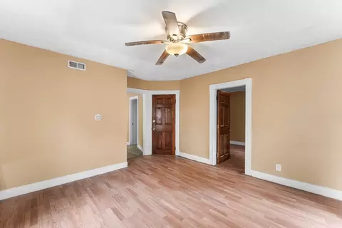 2 Hacker Ct, Worcester, MA 01603 photo 3