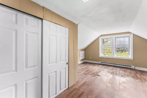 2 Hacker Ct, Worcester, MA 01603 photo 17