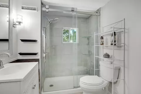 67 Fieldston St, Springfield, MA 01119 photo 14