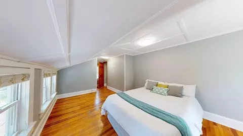 Bedroom - 33 Volusia Rd, Hingham, MA 02043 photo 4 of 5