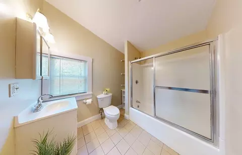 Bath - 33 Volusia Rd, Hingham, MA 02043 photo 1 of 2