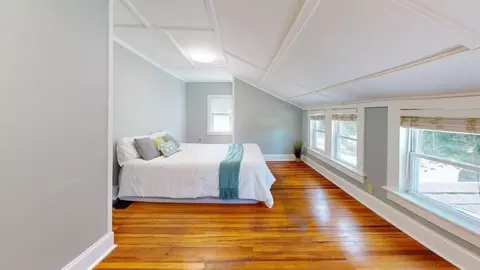 Bedroom - 33 Volusia Rd, Hingham, MA 02043 photo 3 of 5