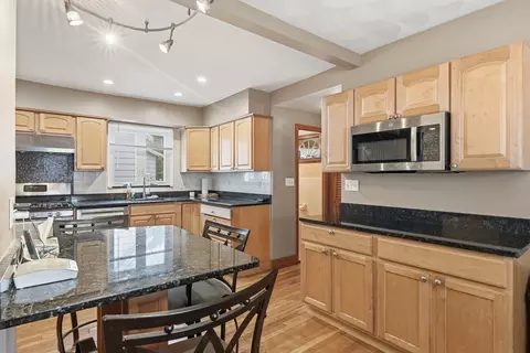80 Clarence St, Everett, MA 02149 photo 8
