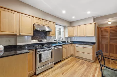 80 Clarence St, Everett, MA 02149 photo 7