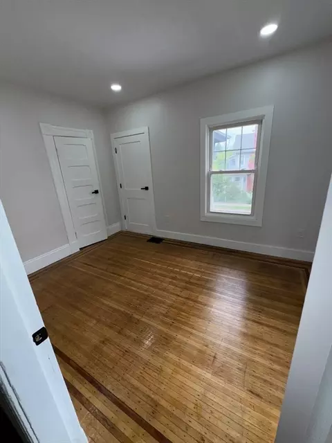 86 Amherst St, Springfield, MA 01109 photo 36