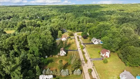 View/Area - 7 Sneade Dr, Oxford, MA 01540 photo 6 of 6
