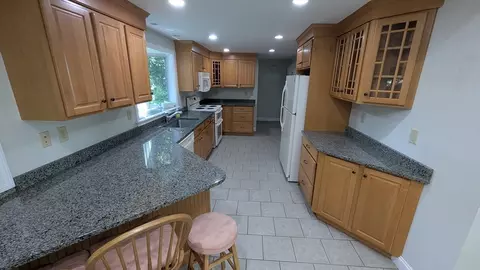 20 Colonial Rd, Hingham, MA 02043 photo 10
