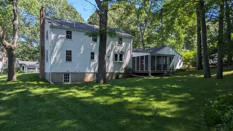 20 Colonial Rd, Hingham, MA 02043 photo 6