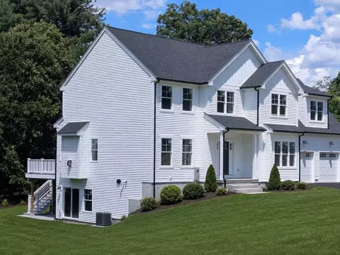 17 W Main, Upton, MA 01568 photo 2