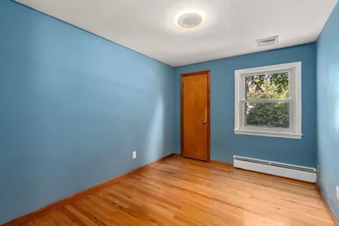 85 Keddy St, Springfield, MA 01109 photo 14