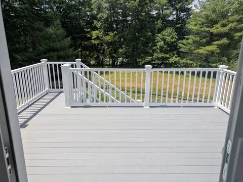 19 W Main St, Upton, MA 01568 photo 10