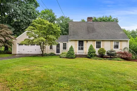 165 Tahattawan Rd, Littleton, MA 01460