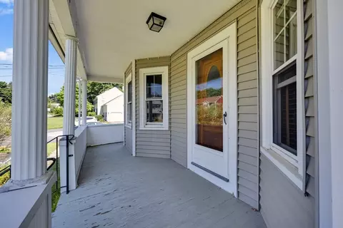 Exterior - 259 Main St, Blackstone, MA 01504 photo 3 of 6