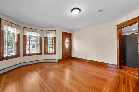 Living - 259 Main St, Blackstone, MA 01504 photo 2 of 5