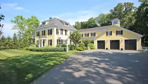 488 Canton Ave, Milton, MA 02186