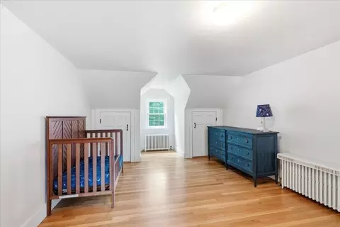 Bedroom - 94 High St, Hingham, MA 02043 photo 4 of 6