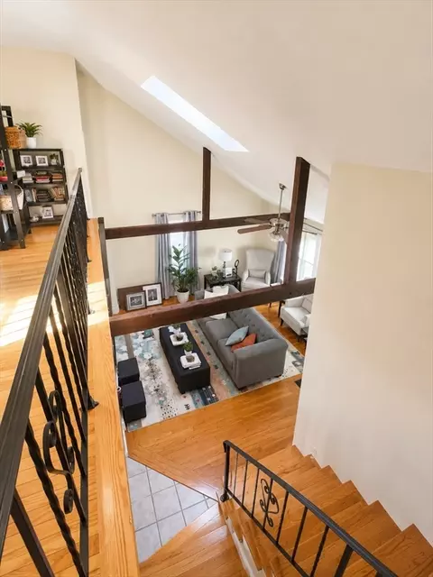 Entry Way - 35-37 Tirrell St, Worcester, MA 01603 photo 4 of 4
