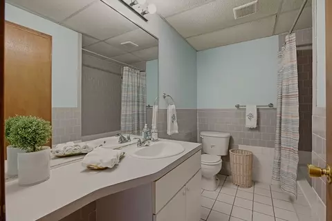 Bath - 3636 N Main St #12, Fall River, MA 02720 photo 1 of 3