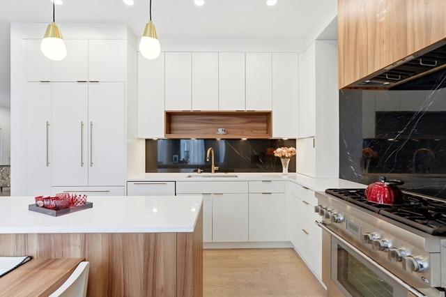 70 Walker St #FRONT, Newton, MA 02460