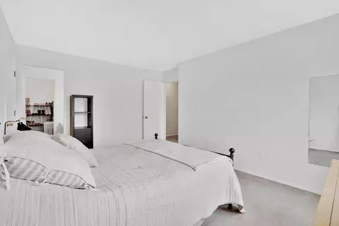 26 Nassau Dr #26, Springfield, MA 01129 photo 22